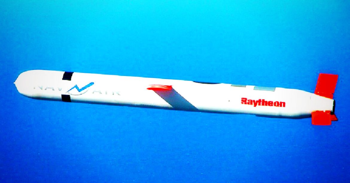 Tomahawk Missiles Won’t Change the Course of War in Ukraine, but Will Destroy the US-Russia Relations (VIDEOS)